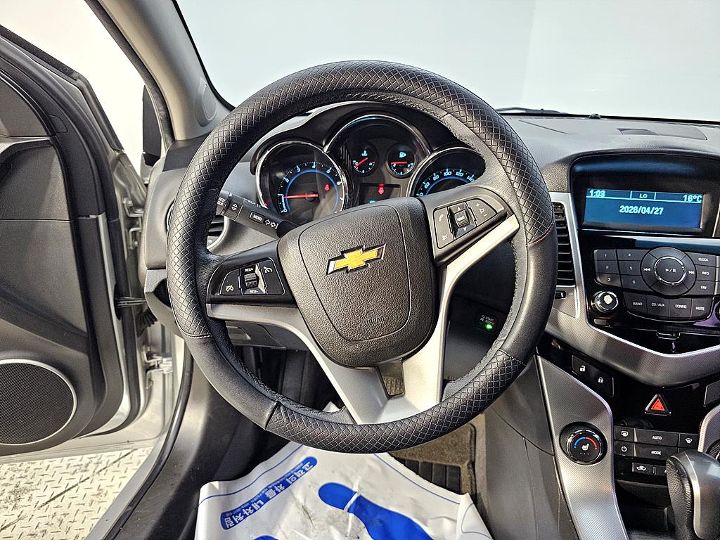 Chevrolet Cruise - Vista 11