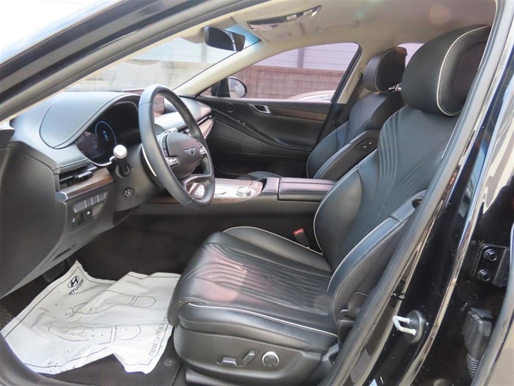 Genesis G80 - Vista 9