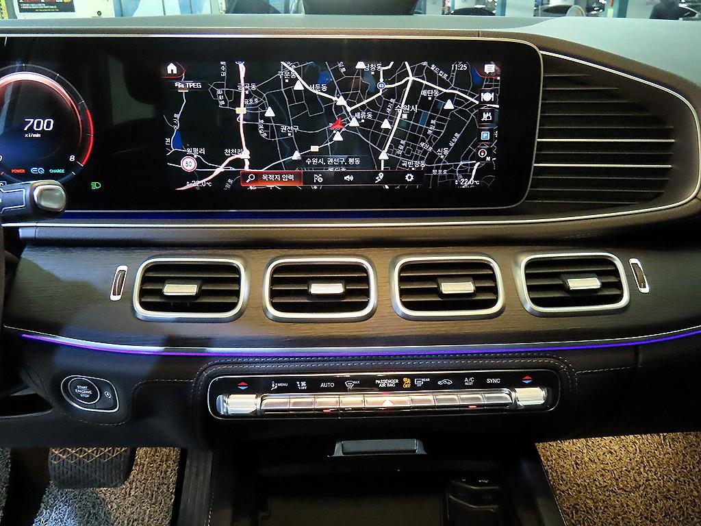 Mercedes Benz GLE Class - Vista 11