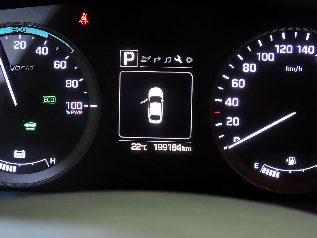 HYUNDAI Sonata - Vista 9