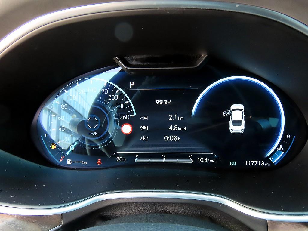 Genesis G80 - Vista 9