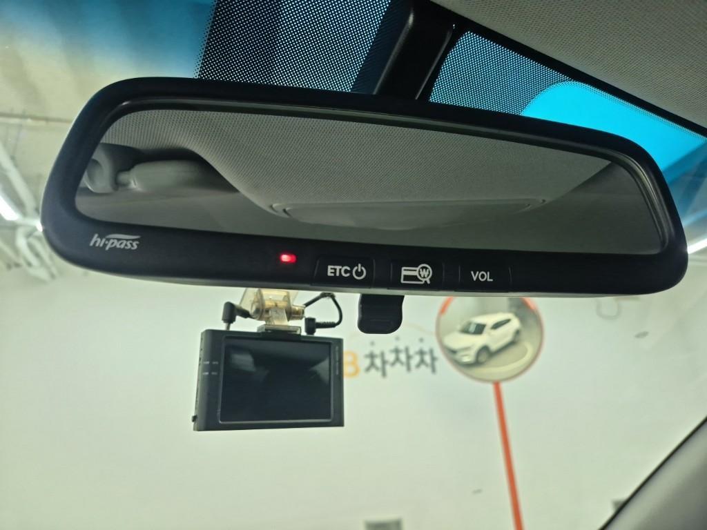 HYUNDAI Tucson 2018 Blanco - Importación desde Corea - HF Imports Iquique - Foto 15