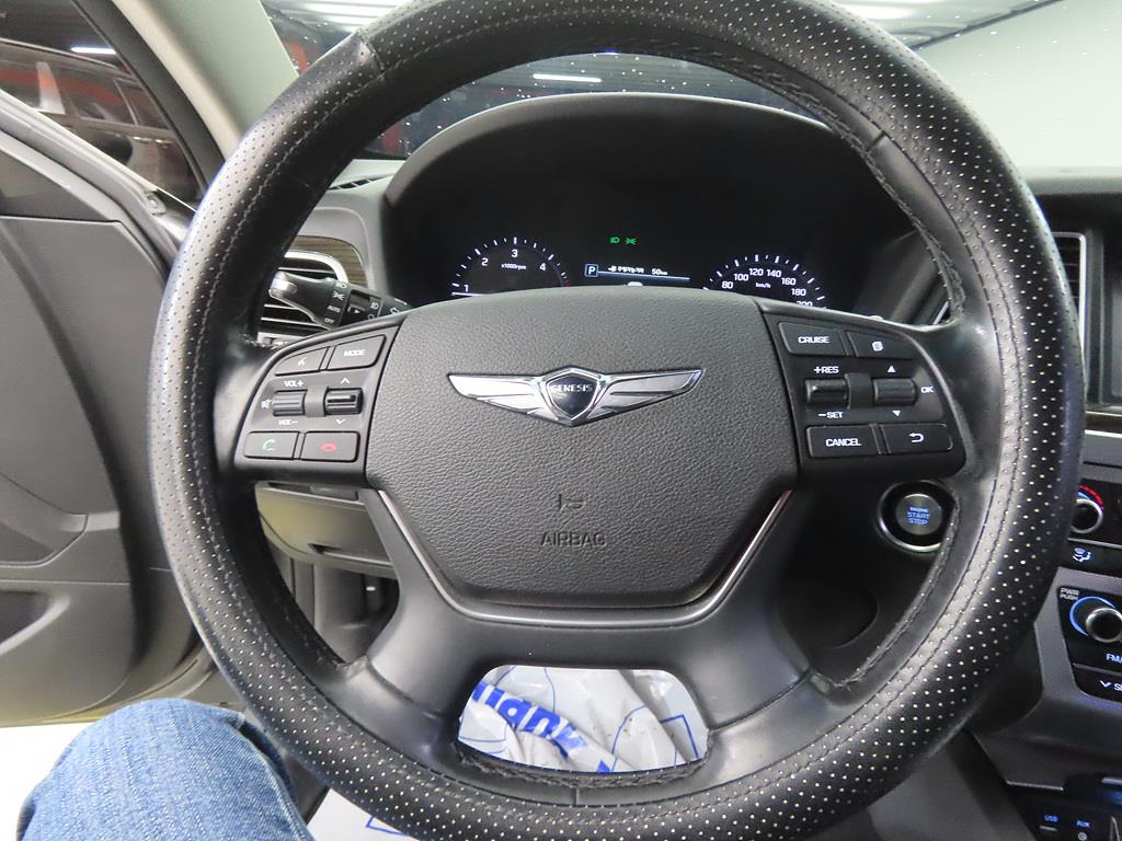 Genesis G80 - Vista 8