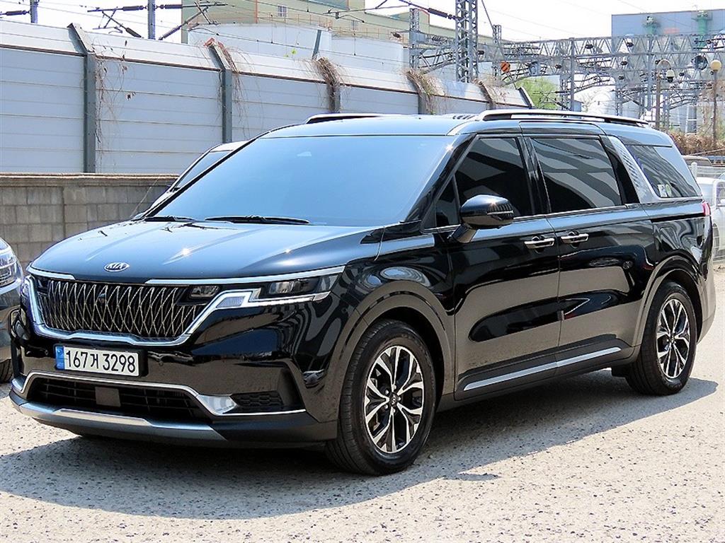 KIA Carnival - Vista 2