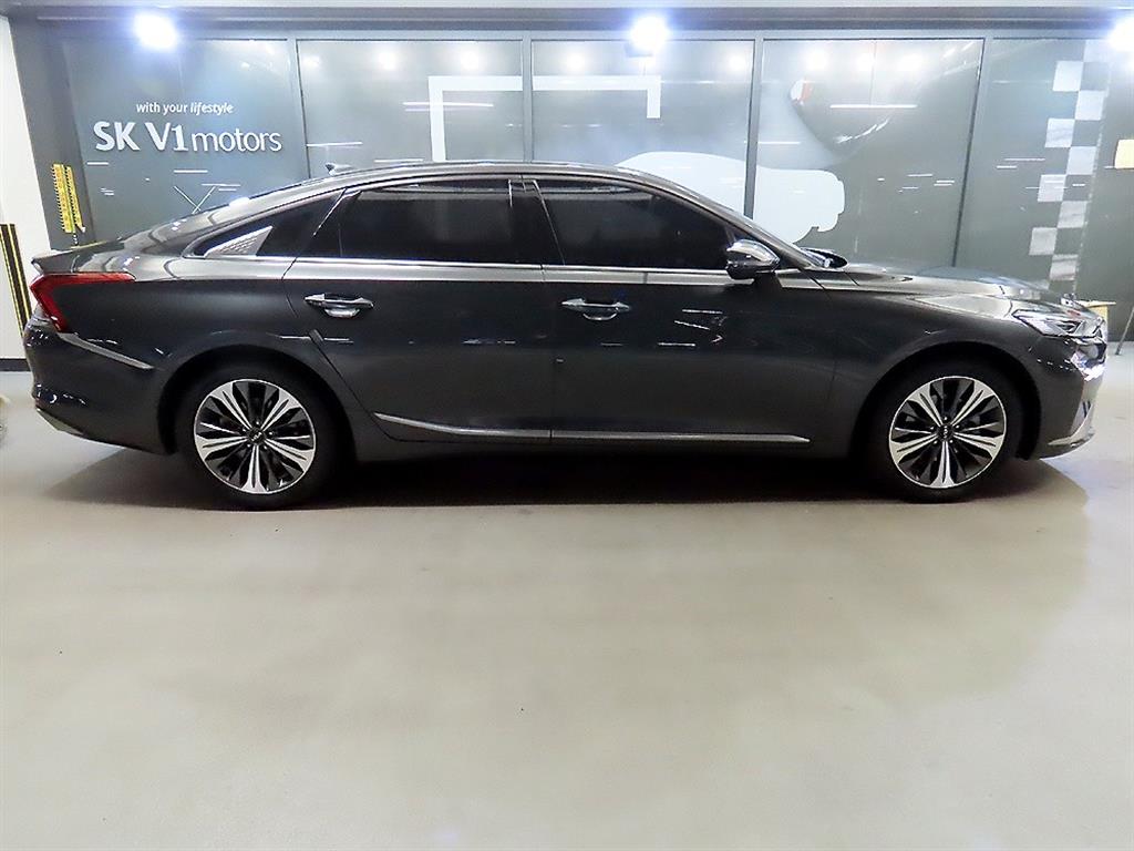 KIA K8 - Vista 3
