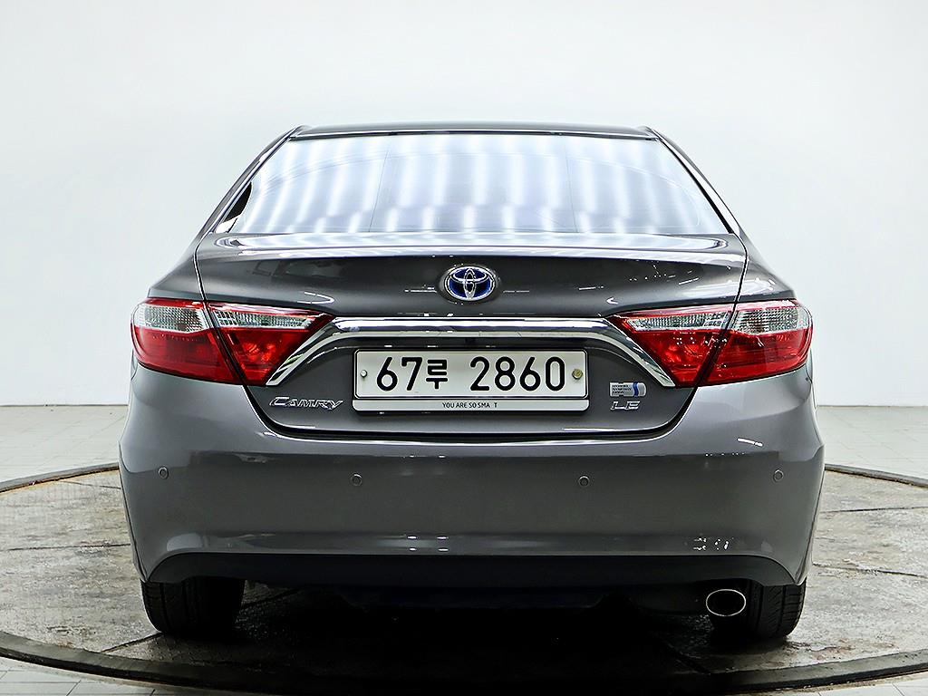 Toyota Camry - Vista 5