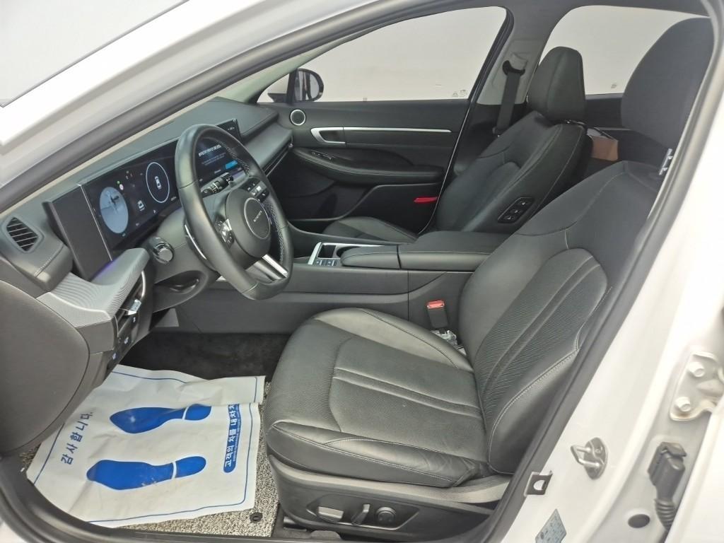 HYUNDAI Sonata - Vista 10