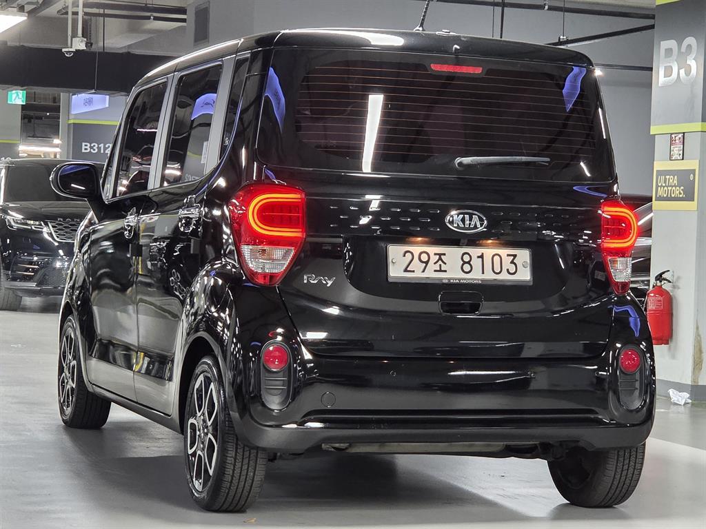 KIA Ray - Vista 4
