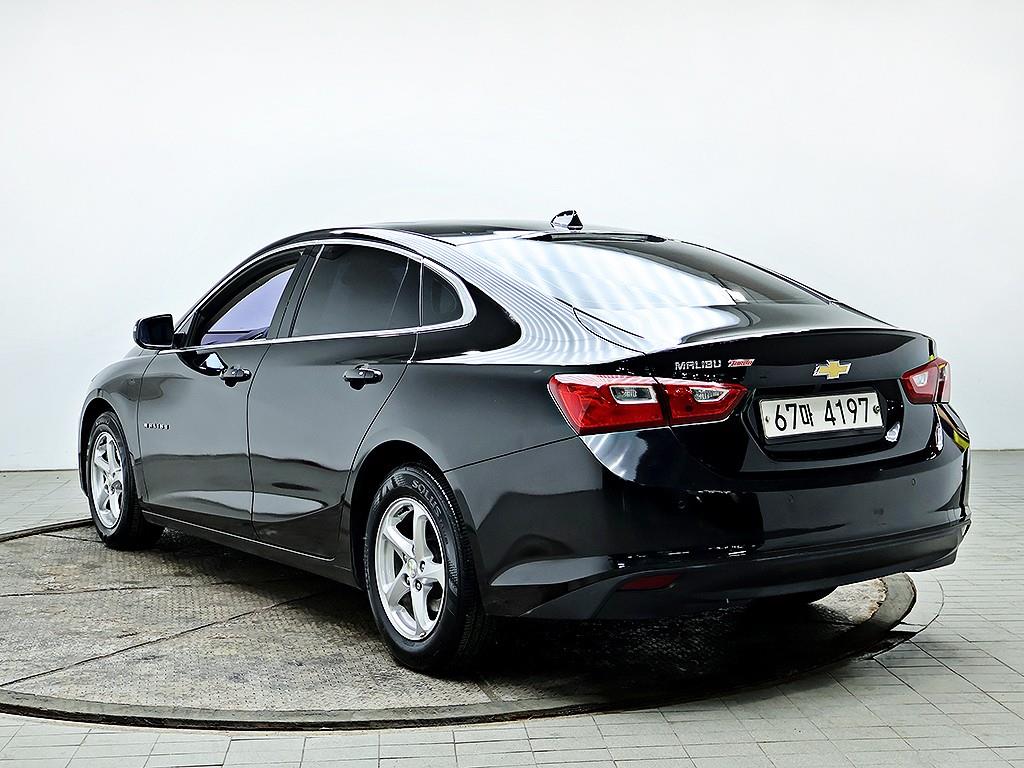 Chevrolet Malibu - Vista 7