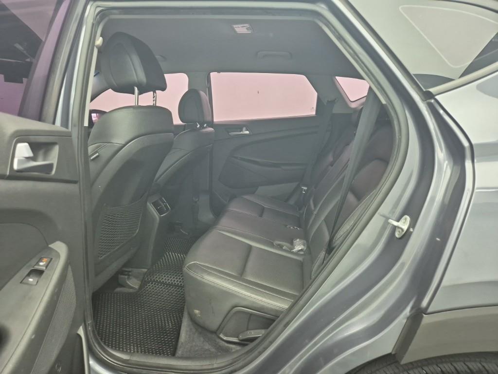 HYUNDAI Tucson - Vista 12