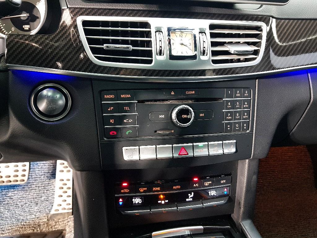 Mercedes Benz E class - Vista 11