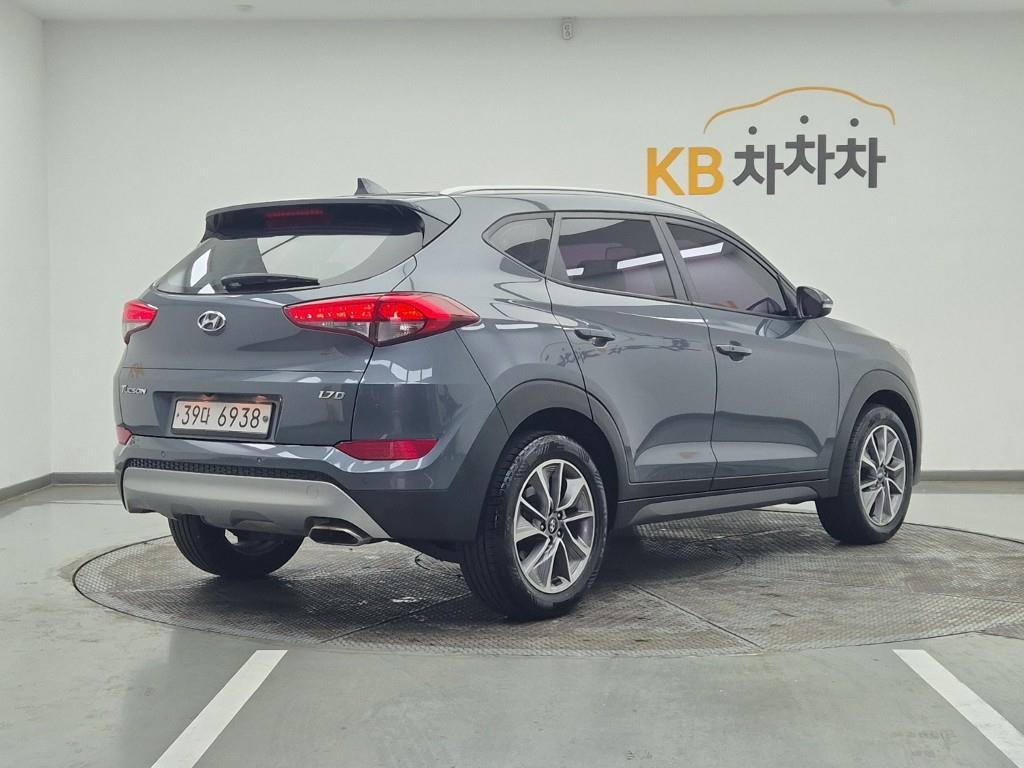 HYUNDAI Tucson - Vista 4