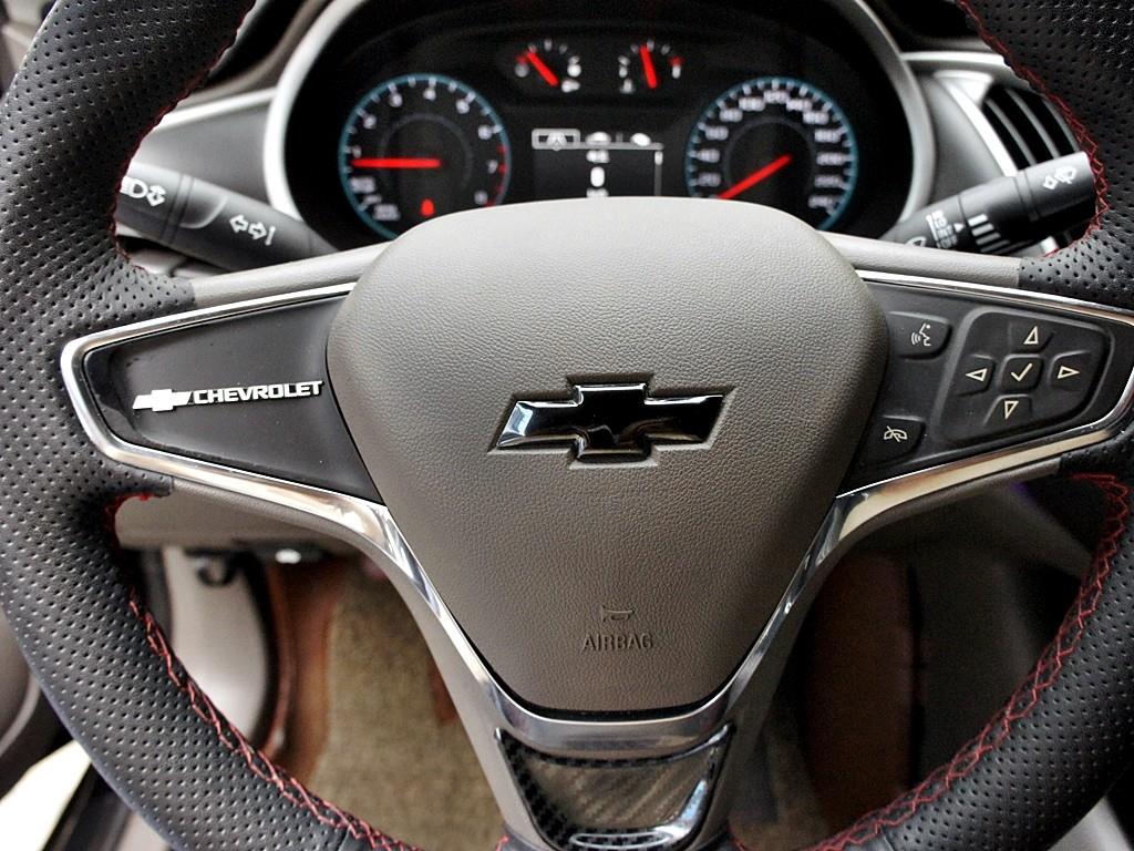 Chevrolet Malibu 2017 Negro - Importación desde Corea - HF Imports Iquique - Foto 8