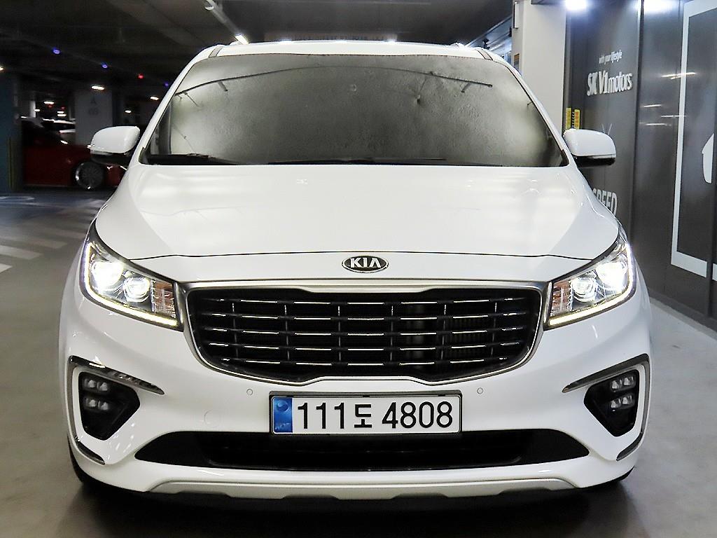 KIA Carnival - Vista 2