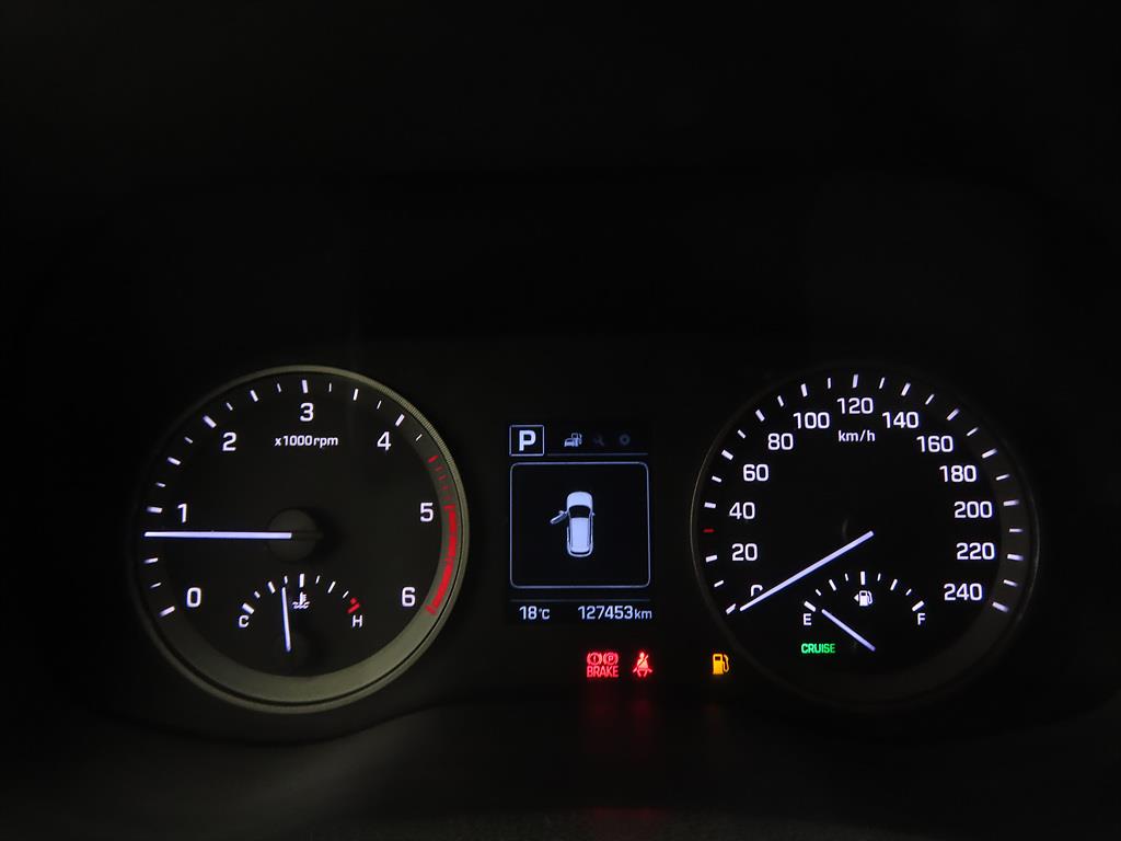 HYUNDAI Tucson - Vista 9