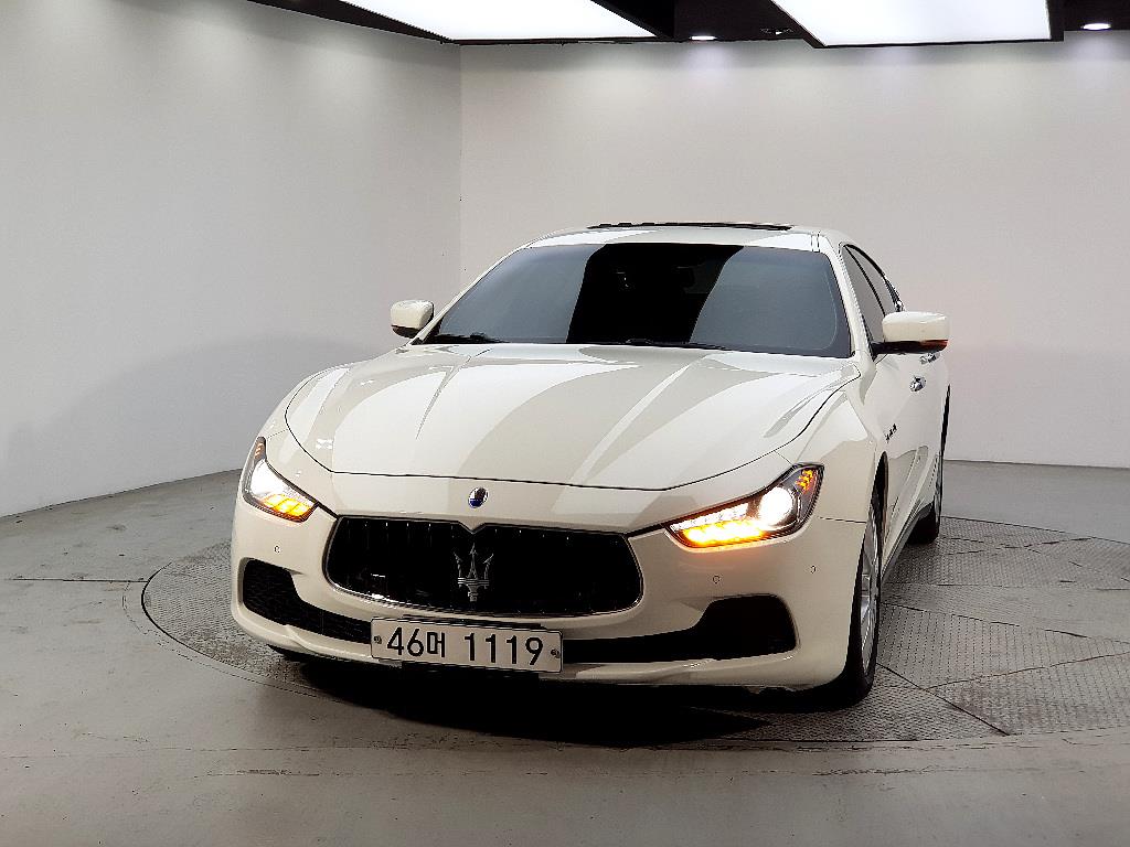 Maserati Ghibli - Vista 2