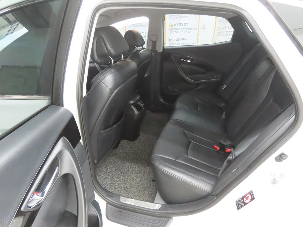 HYUNDAI Grandeur - Vista 6