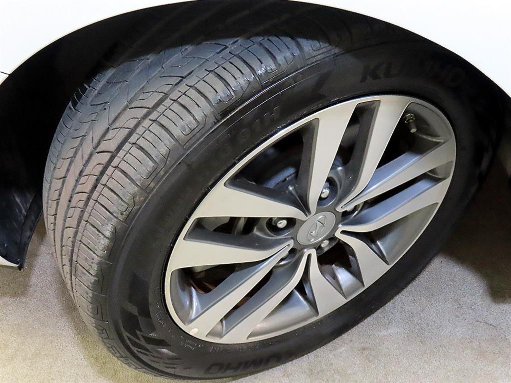 HYUNDAI i30 2017 Blanco - Importación desde Corea - HF Imports Iquique - Foto 20