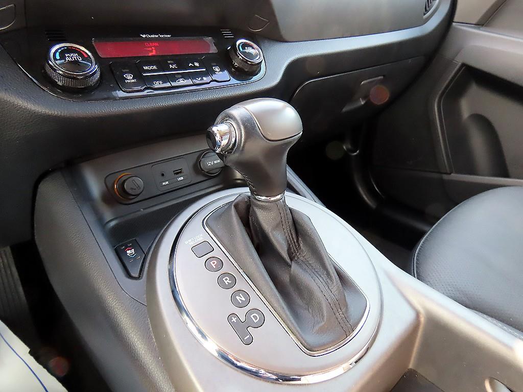 KIA Sportage - Vista 11