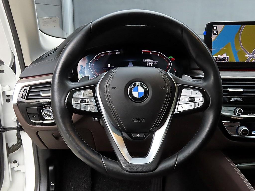BMW 5 Series - Vista 9