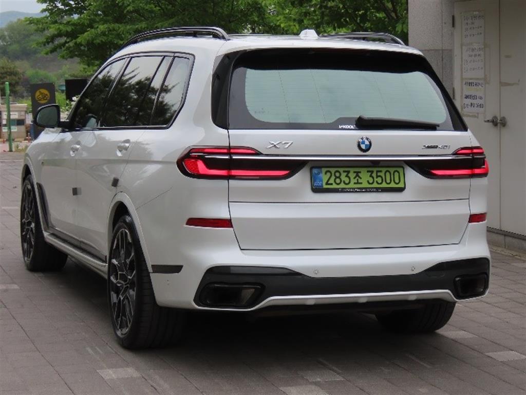 BMW X7 - Vista 7