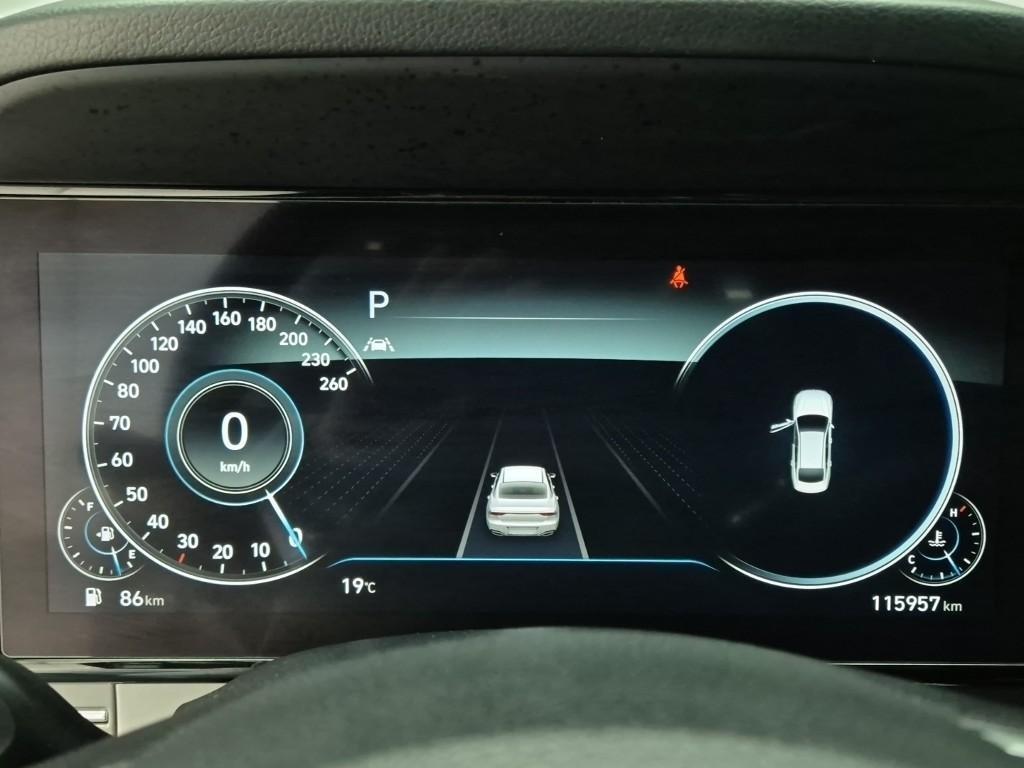 HYUNDAI Grandeur - Vista 6