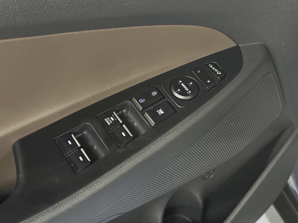 HYUNDAI Tucson 2019 Gris - Importación desde Corea - HF Imports Iquique - Foto 18
