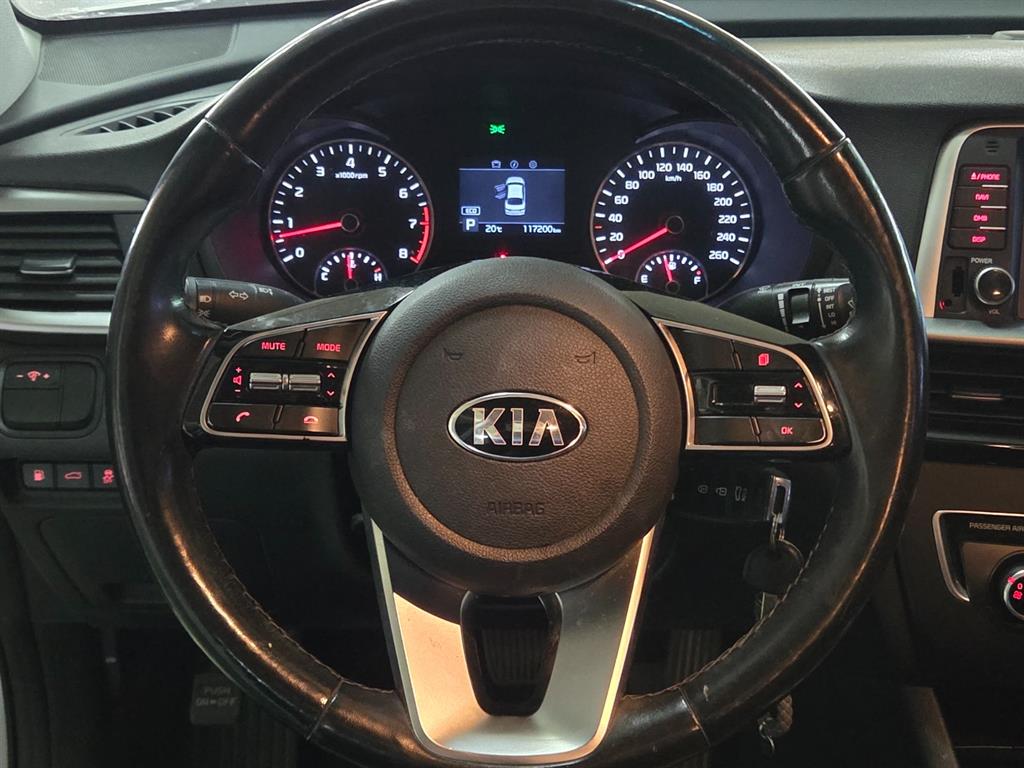 KIA K5 - Vista 9