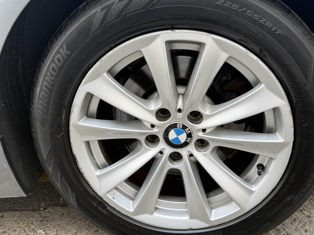 BMW 5 Series - Vista 4