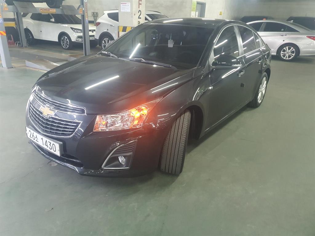 Chevrolet Cruise - Vista 3