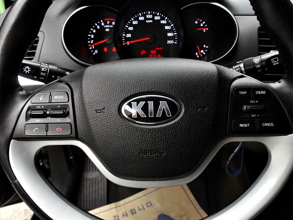 KIA Morning 2016 Negro - Importación desde Corea - HF Imports Iquique - Foto 8