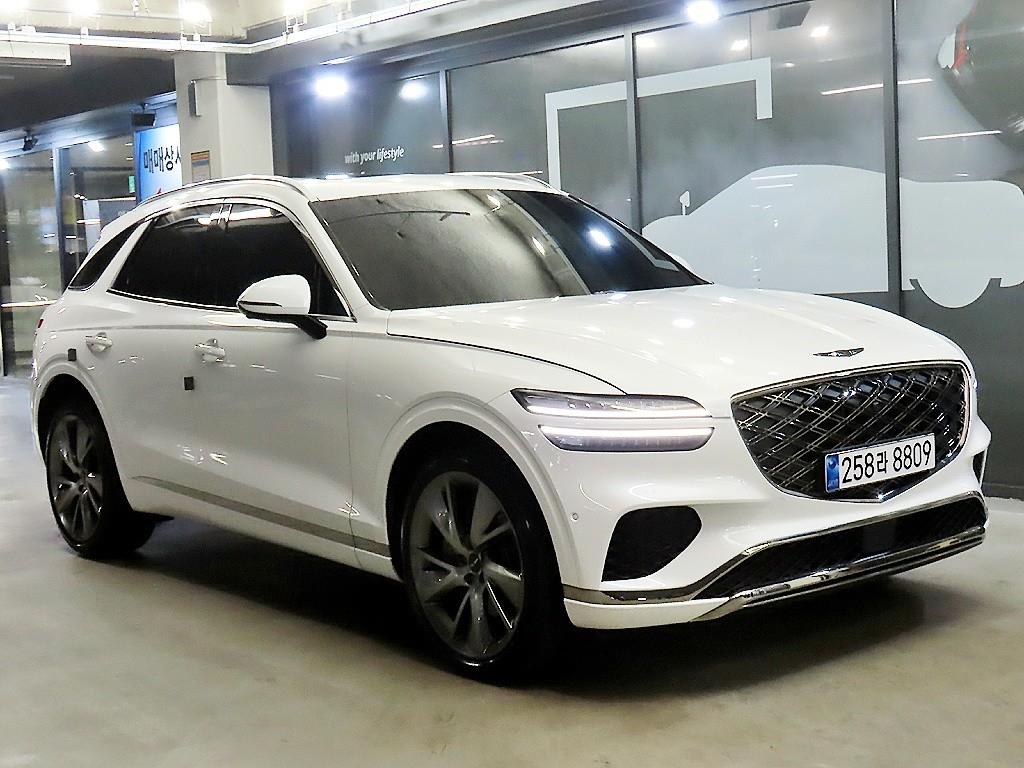 Genesis GV70 2025 Blanco - Importación desde Corea - HF Imports Iquique - Foto 1