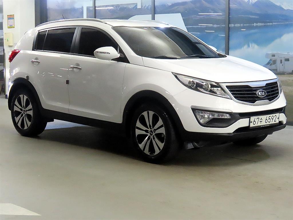 KIA Sportage 2012 Blanco - Importación desde Corea - HF Imports Iquique - Foto 1