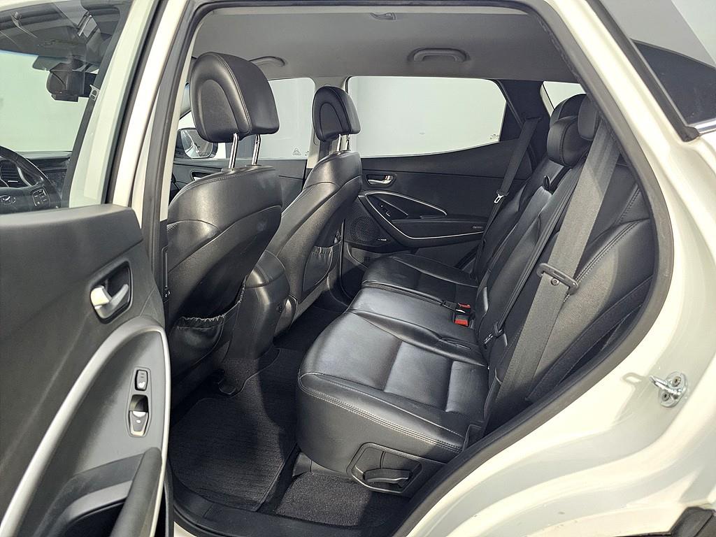 HYUNDAI Santa Fe - Vista 9
