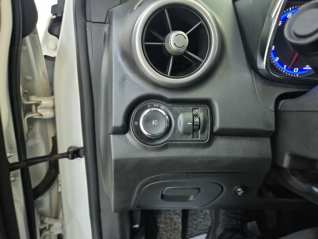 Chevrolet Trax 2015 Blanco - Importación desde Corea - HF Imports Iquique - Foto 17