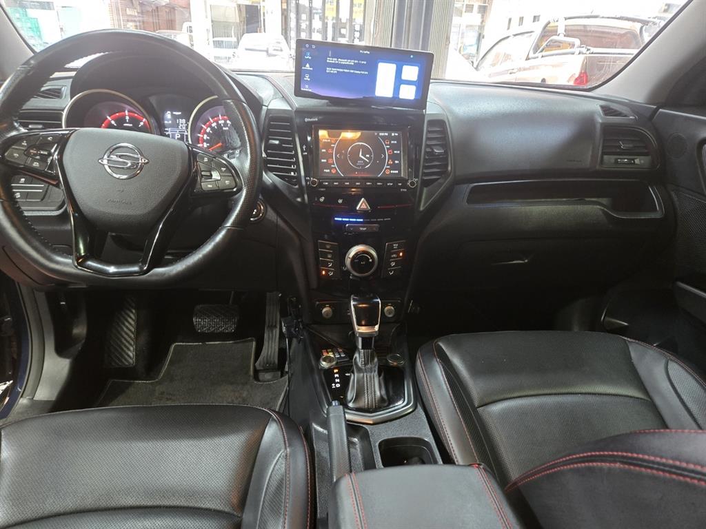 Ssangyong Tivoli - Vista 10