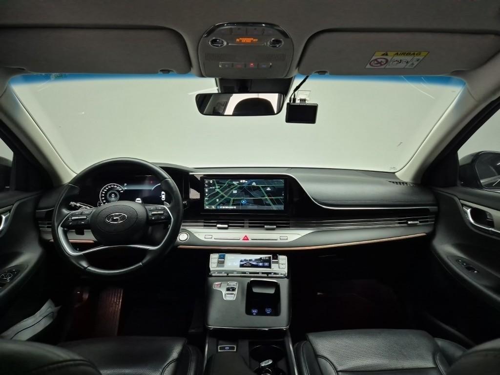 HYUNDAI Grandeur - Vista 7