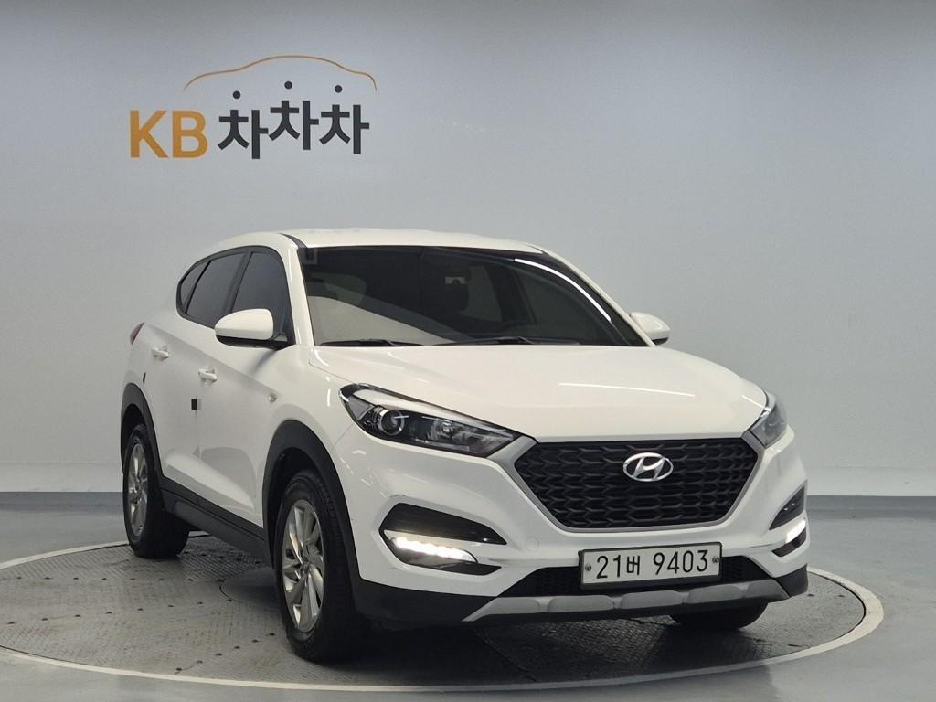 HYUNDAI Tucson - Vista 4