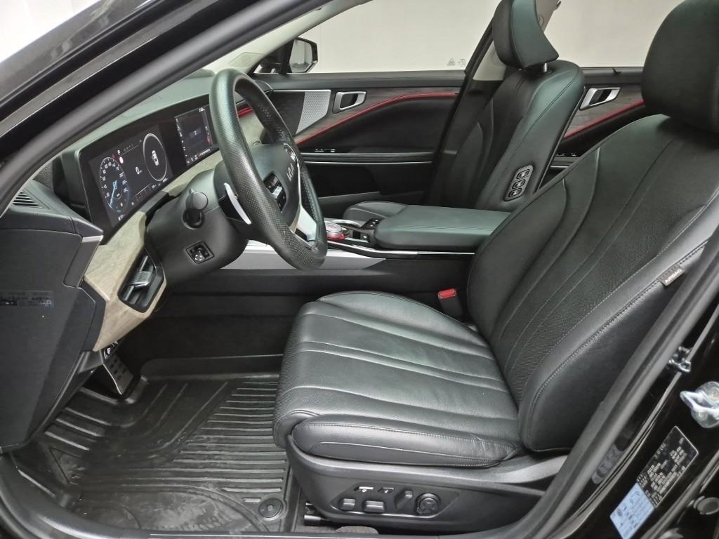 KIA K8 - Vista 11