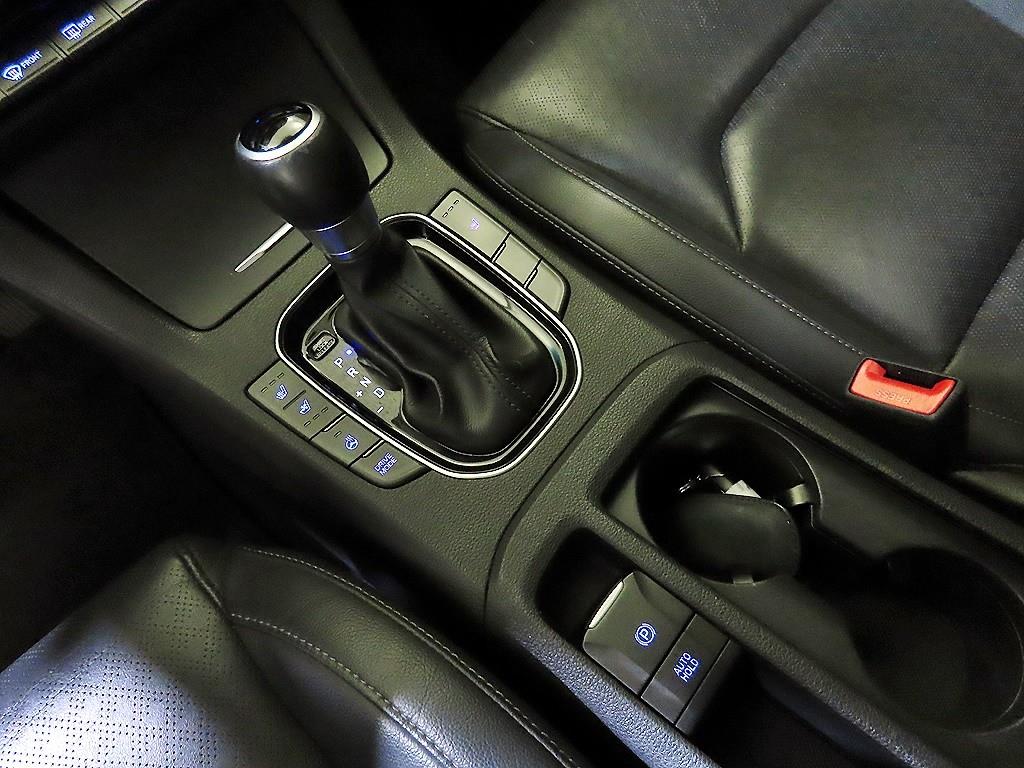 HYUNDAI i30 - Vista 12
