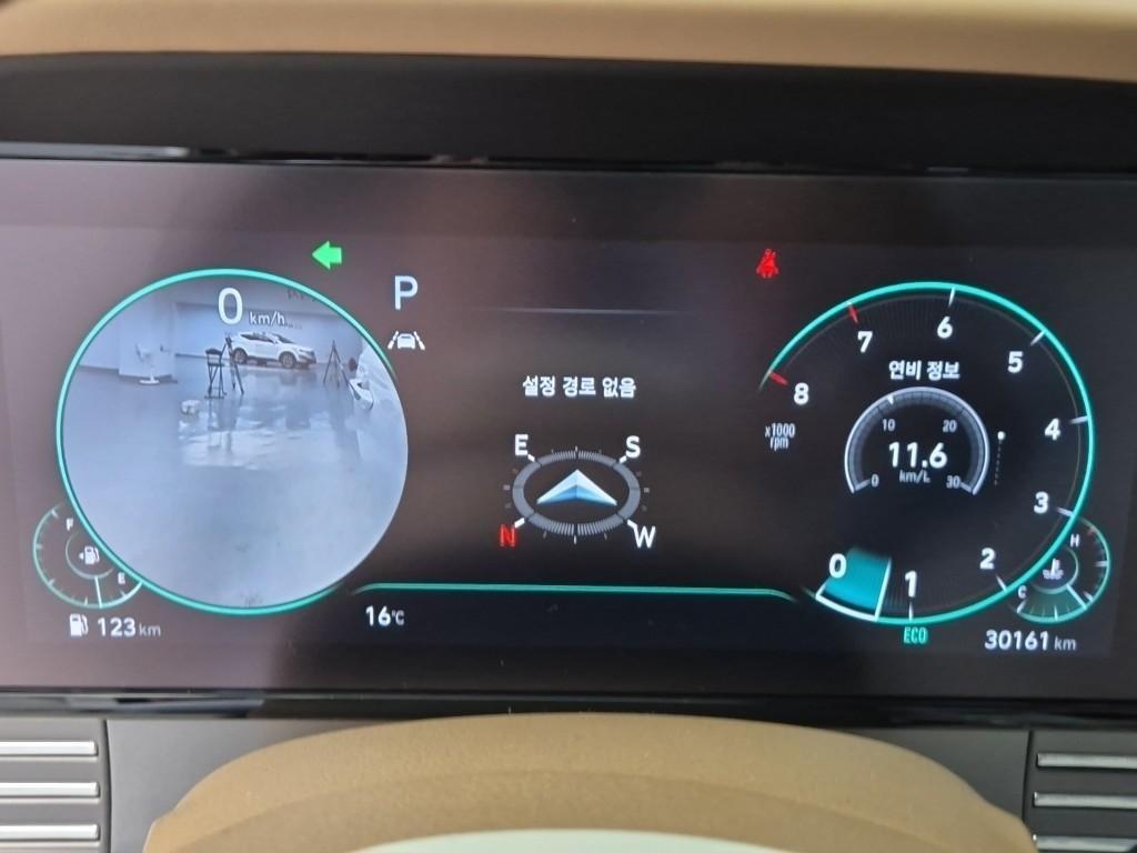 HYUNDAI Grandeur - Vista 8