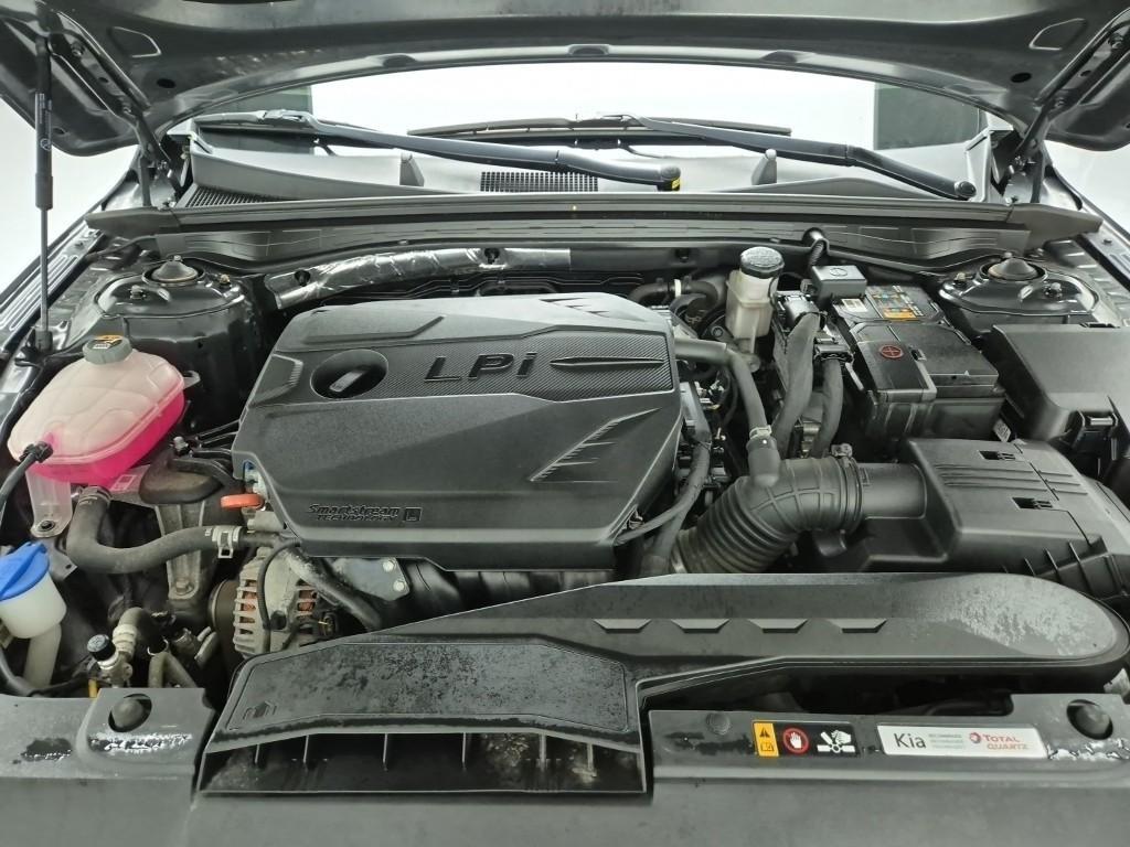 KIA K5 - Vista 5