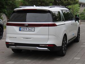 KIA Carnival - Vista 6