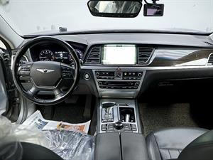 Genesis G80 - Vista 10
