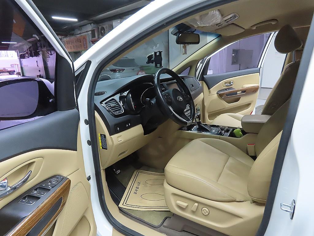 KIA Carnival 2017 Blanco - Importación desde Corea - HF Imports Iquique - Foto 13