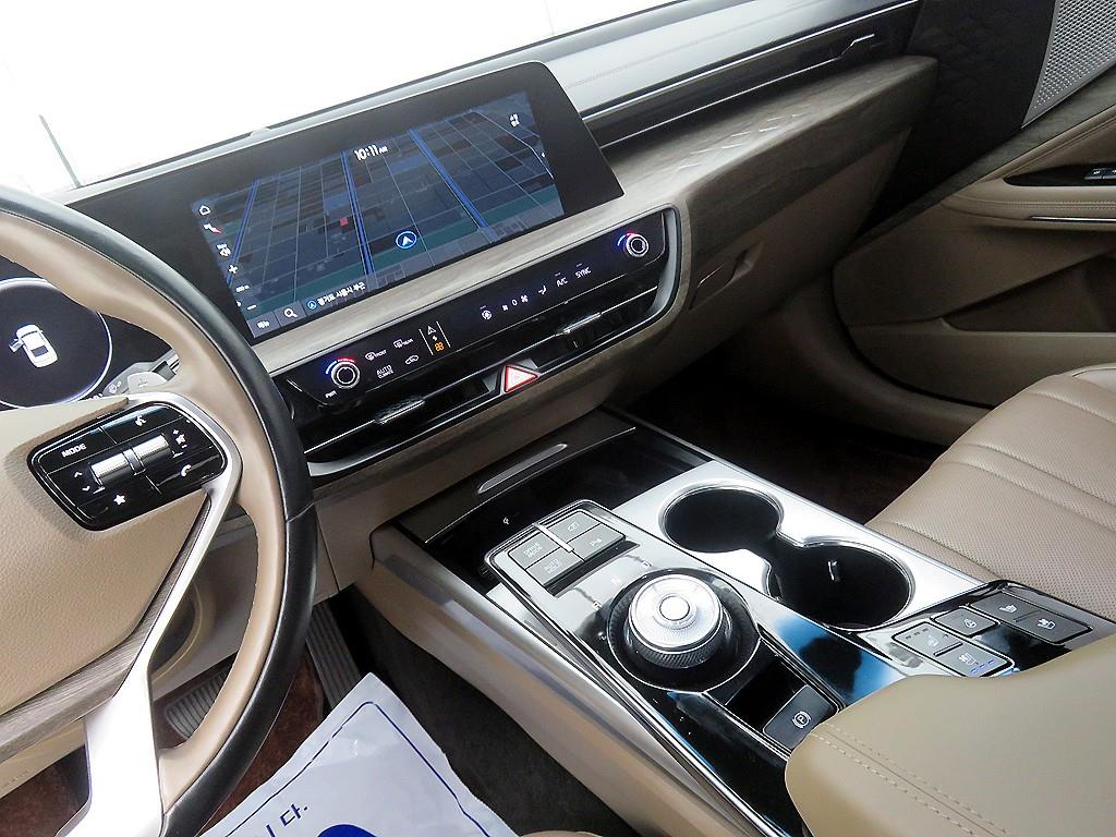KIA K8 - Vista 11