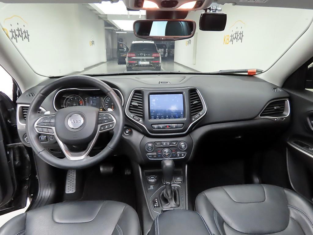 Jeep Cherokee - Vista 8