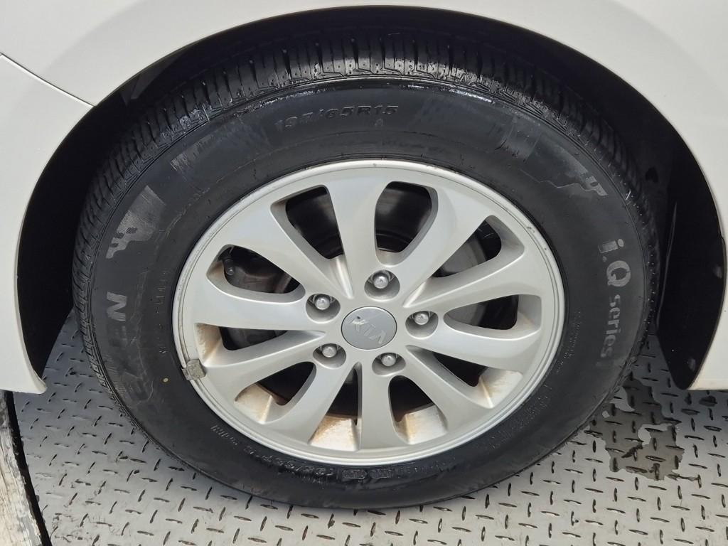 KIA K3 2014 Blanco - Importación desde Corea - HF Imports Iquique - Foto 19