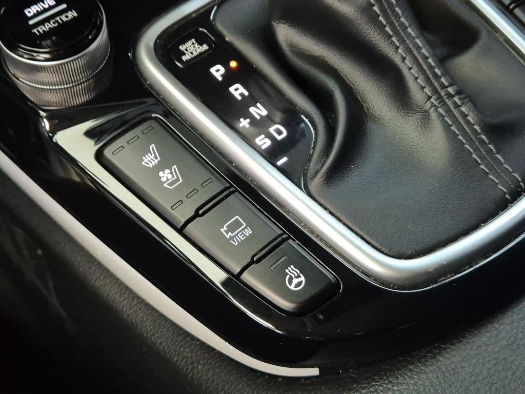 KIA Seltos 2023 Blanco - Importación desde Corea - HF Imports Iquique - Foto 14