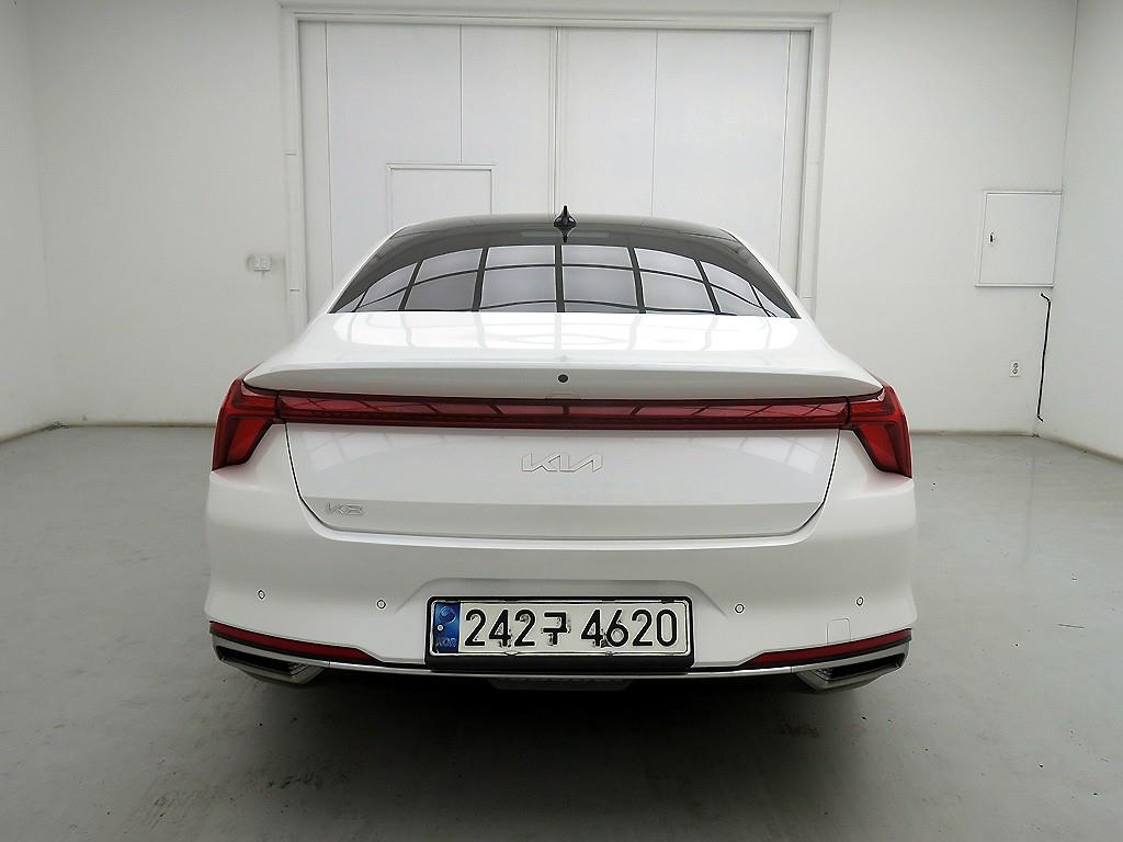 KIA K8 - Vista 3